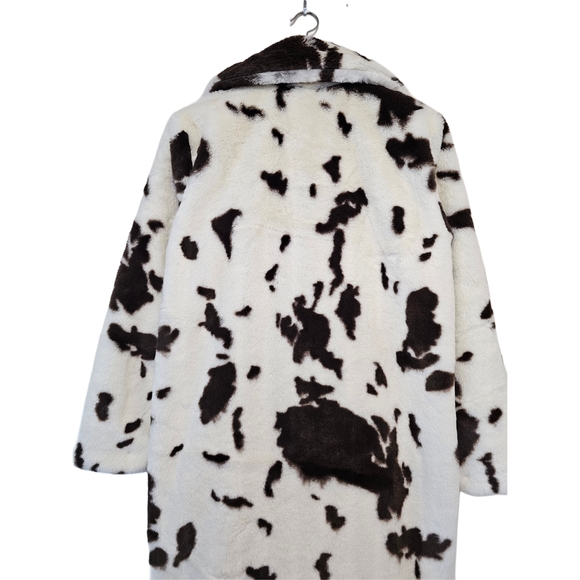 NWT Faux Fur Coat – Cow Print – Size L - Picture 6 of 11